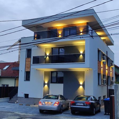 클루지나포카 Sarmihouse 아파트 호텔 외부 사진